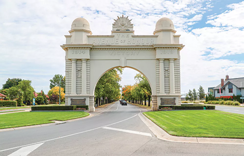 Arch of Victory / Avenue of Honour Committee image